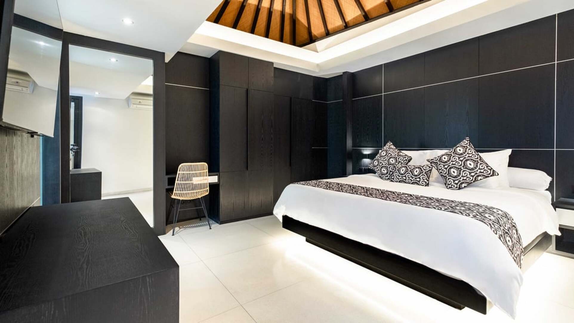 5 Star Villa Kubu Dewi Sri – Canggu Ricefield Retreat