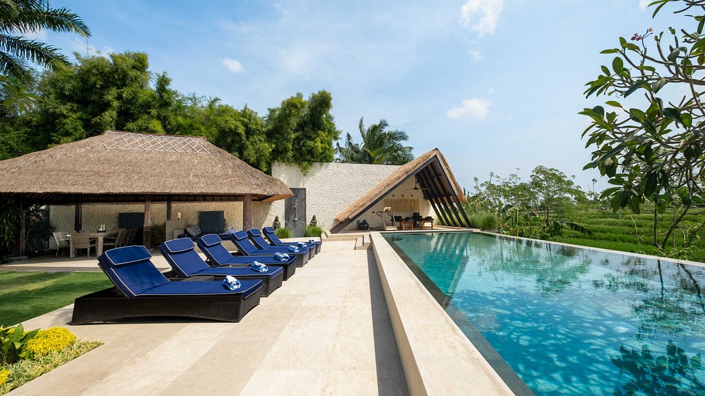 5 Star Villa Kubu Dewi Sri – Canggu Ricefield Retreat