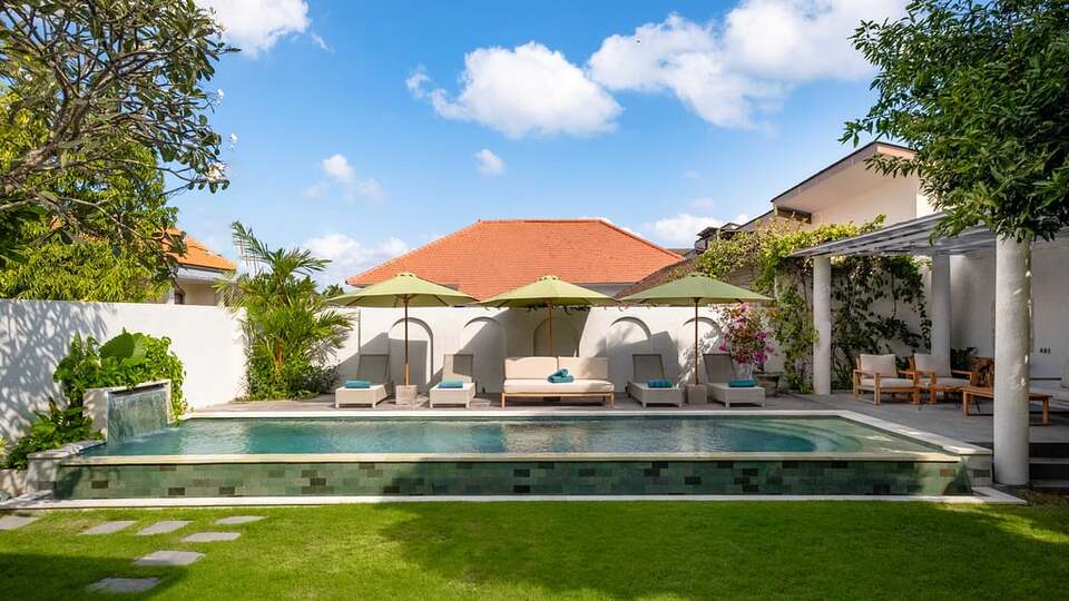 5 Star Villa Latima – Elegant Seminyak Retreat