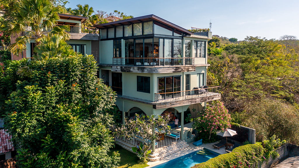 5 Star Ocean Forest Villa – Bingin Forest Escape