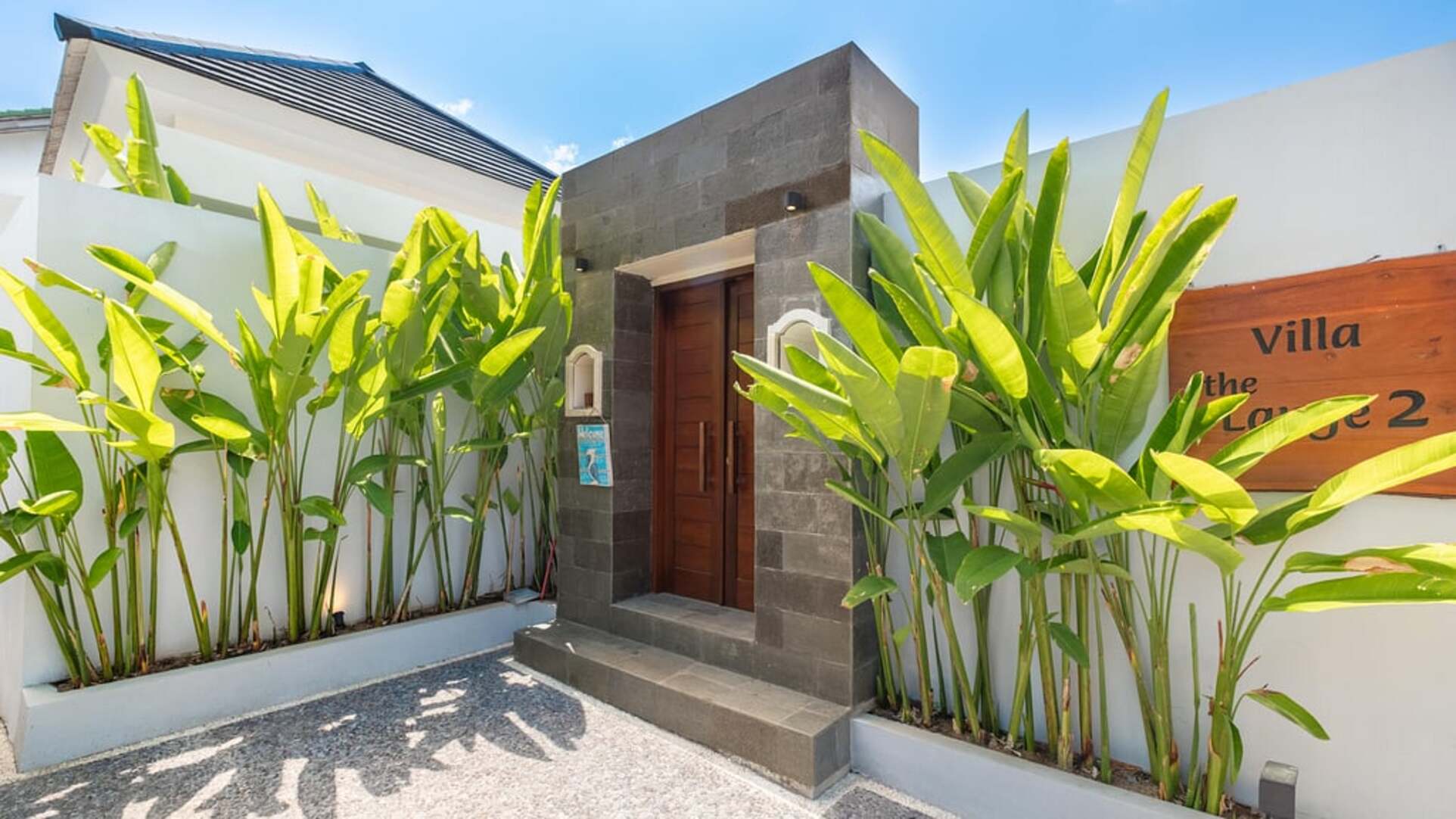 5 Star Villa Lange 2 – Serene Seminyak Escape