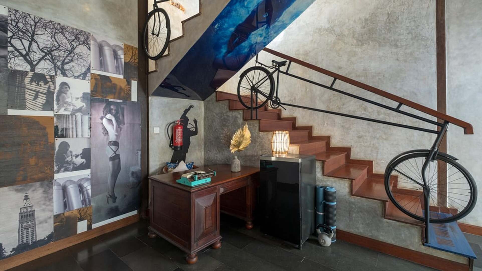 5 Star NicoNico Mansion – Eclectic Seminyak Mansion