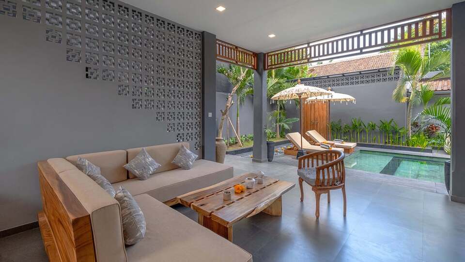 5 Star Alarte Estate – Elegant Seminyak Escape