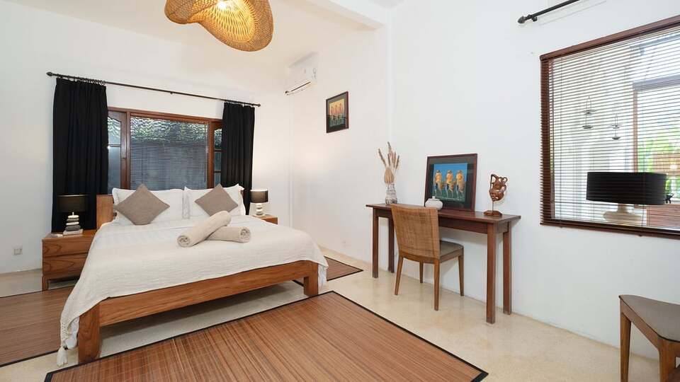 5 Star Villa Mogi – Serene Garden Escape