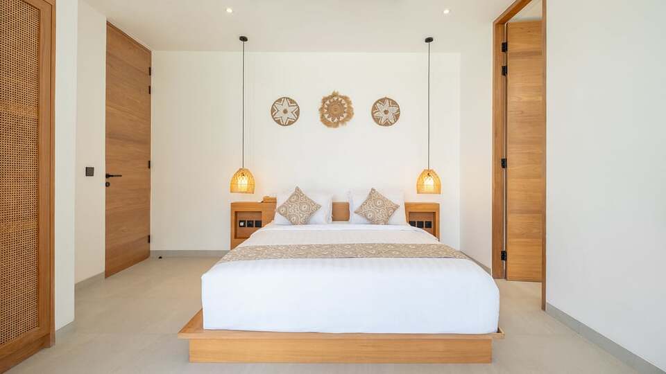 5 Star Villa Loona Palm Villa 2 - Contemporary Tropical Escape