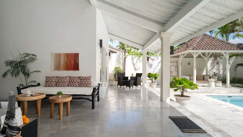 5 Star Villa Mas 3 Seminyak – Chic Tropical Escape