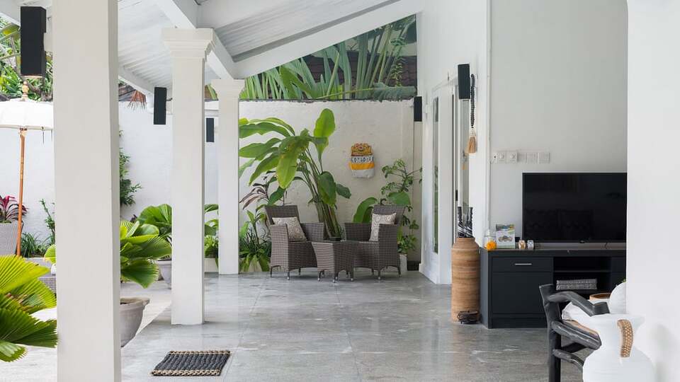 5 Star Villa Mas 3 Seminyak – Chic Tropical Escape
