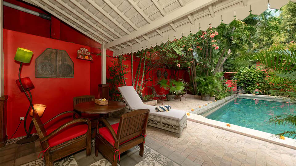 5 Star Villa Hangat – Tropical Balinese Sanctuary