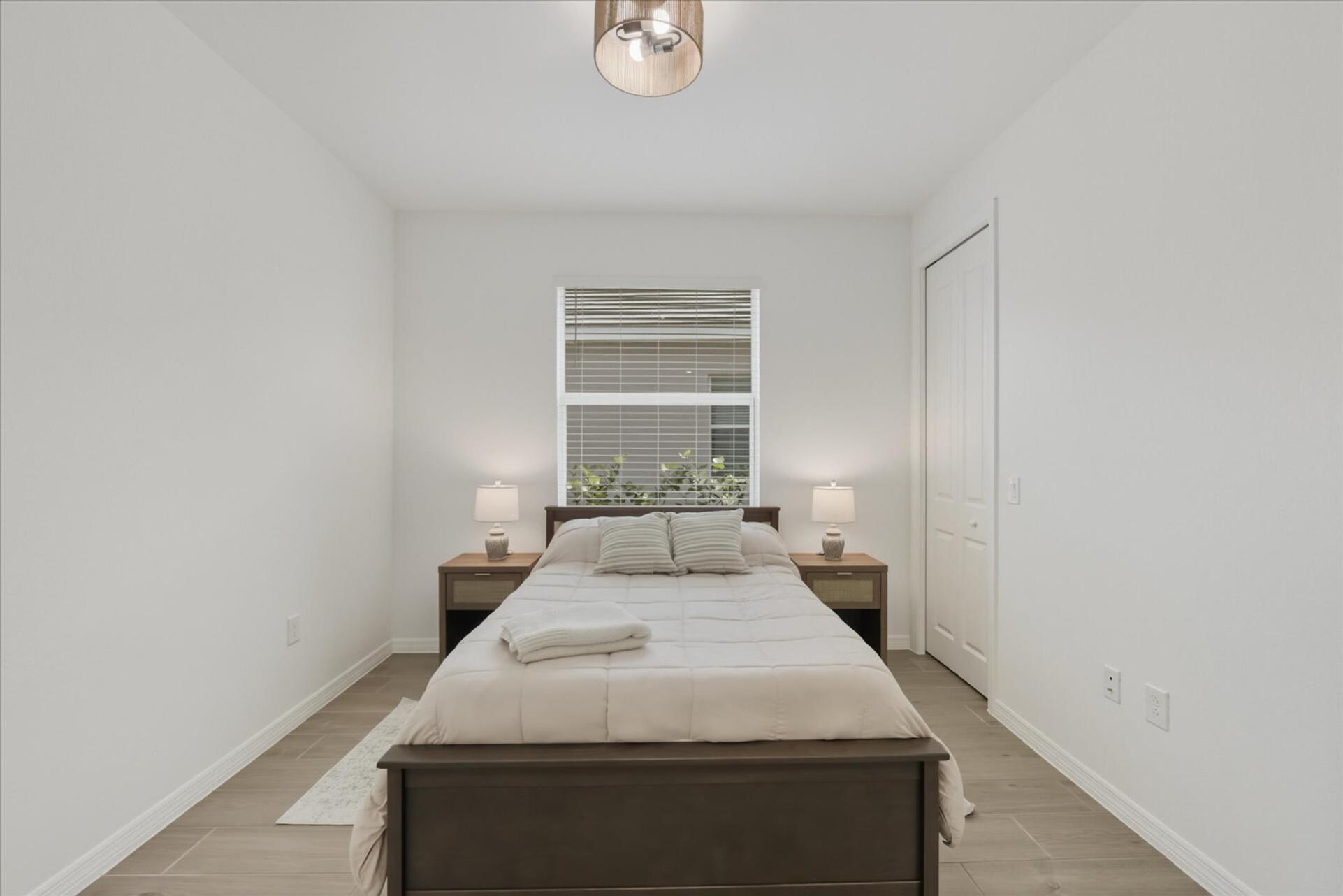 Guest bedroom 1 with double bed