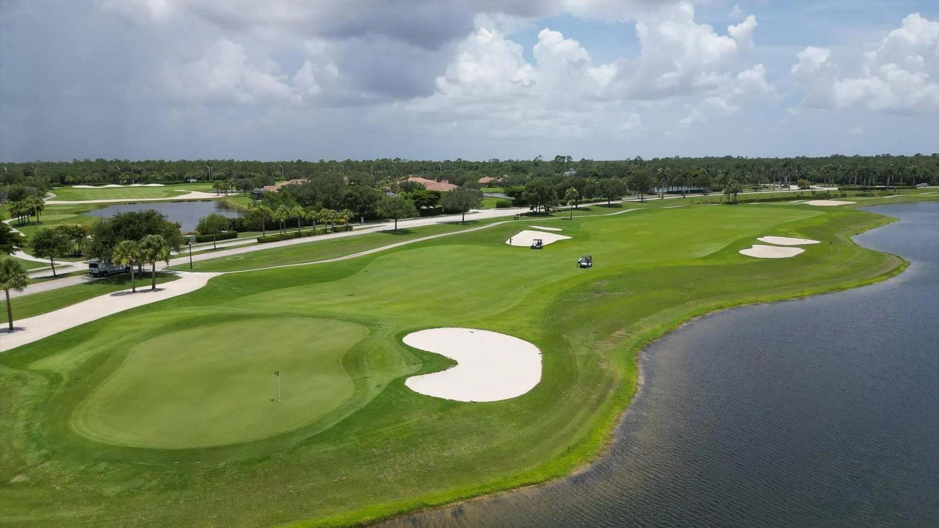 Heritage Landing golf course