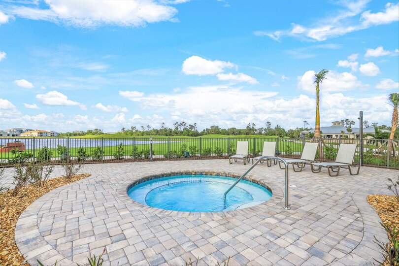 Modern Elegance in Punta Gorda Condo, 5936