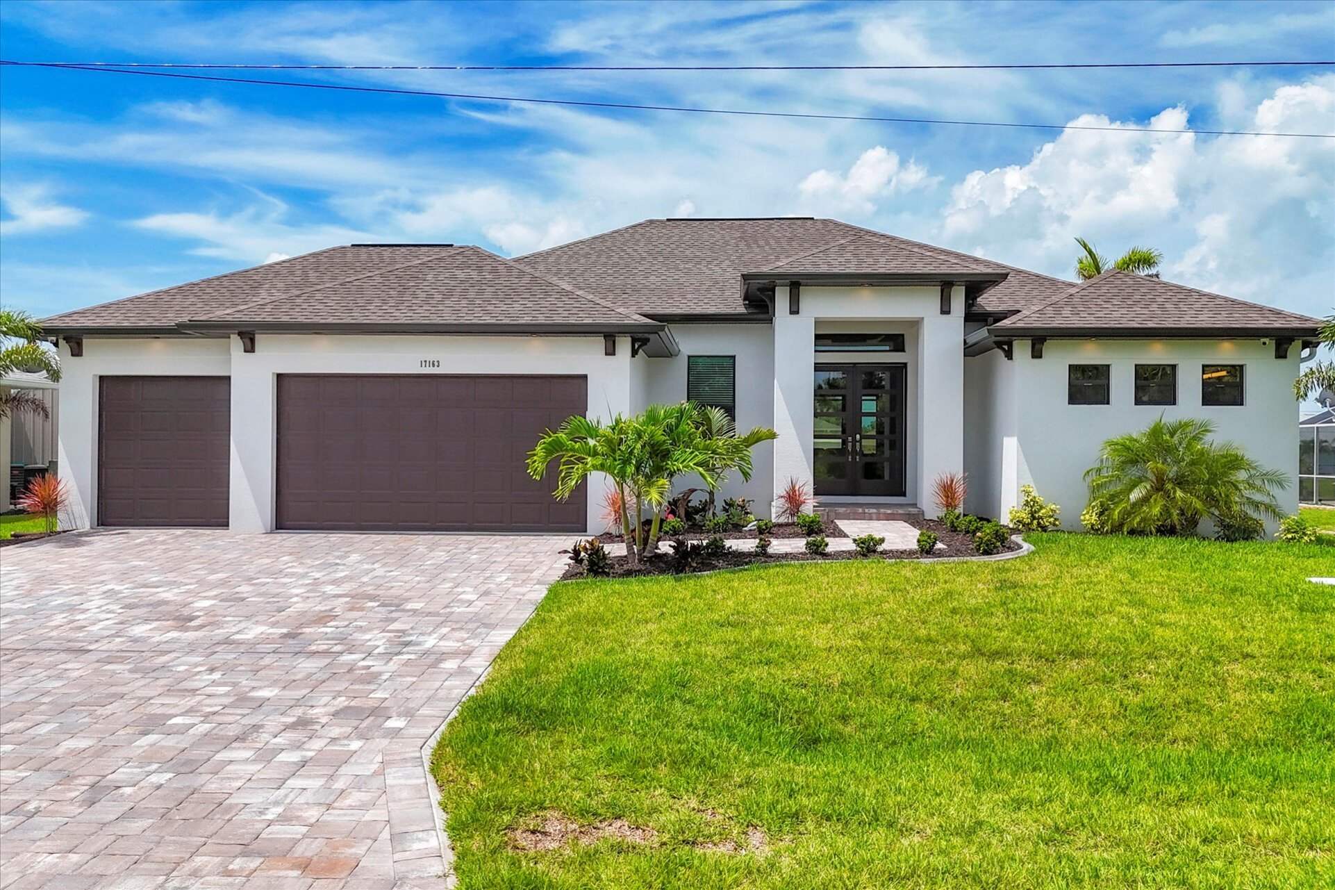 Gorgeous 3 bedroom, 2 bathroom waterfront home with private pool