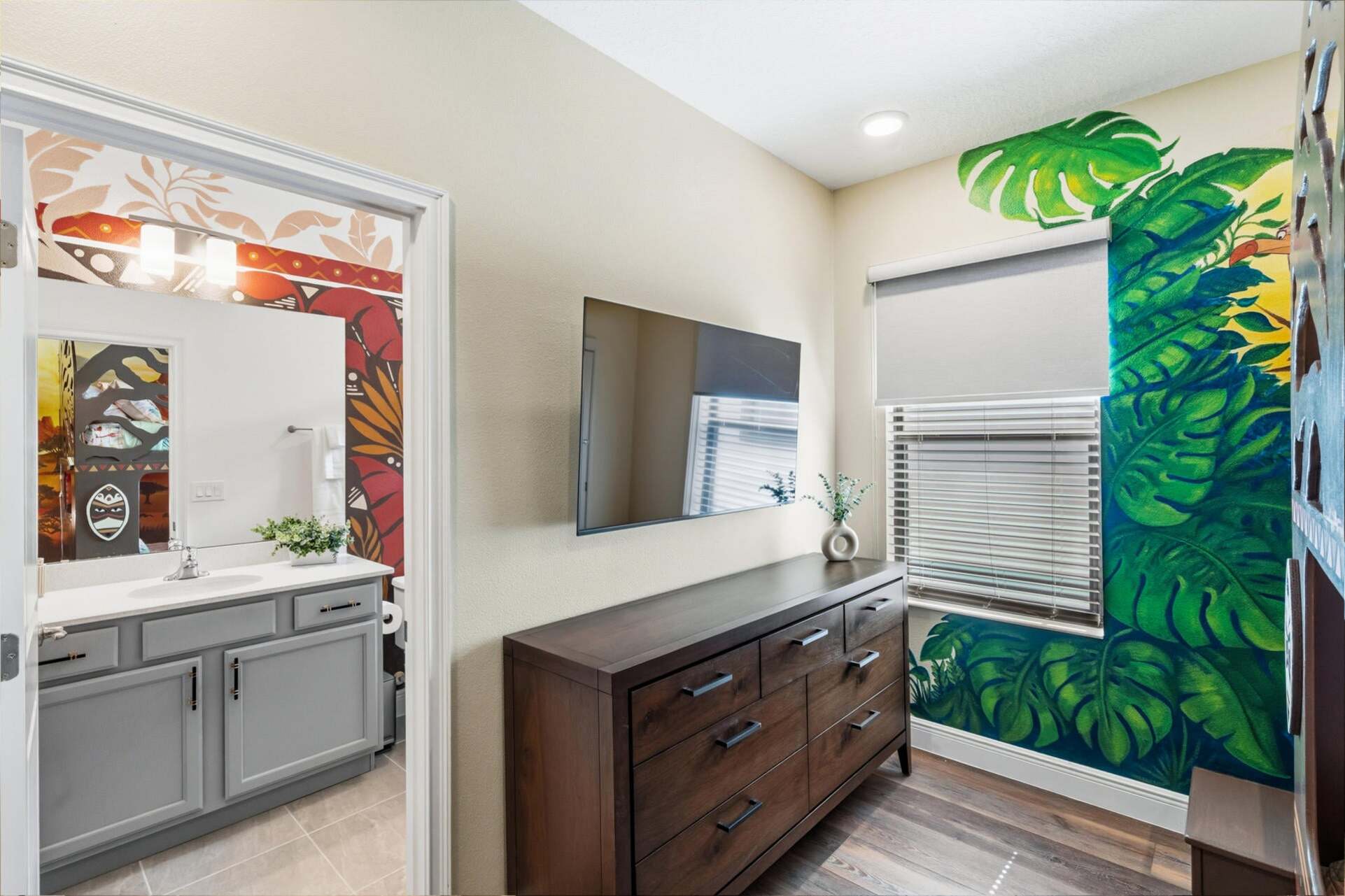 Double/Double Bunk Suite Bedroom 4 Upstairs
 Attached Shower 55" Smart TV - Lion King Theme